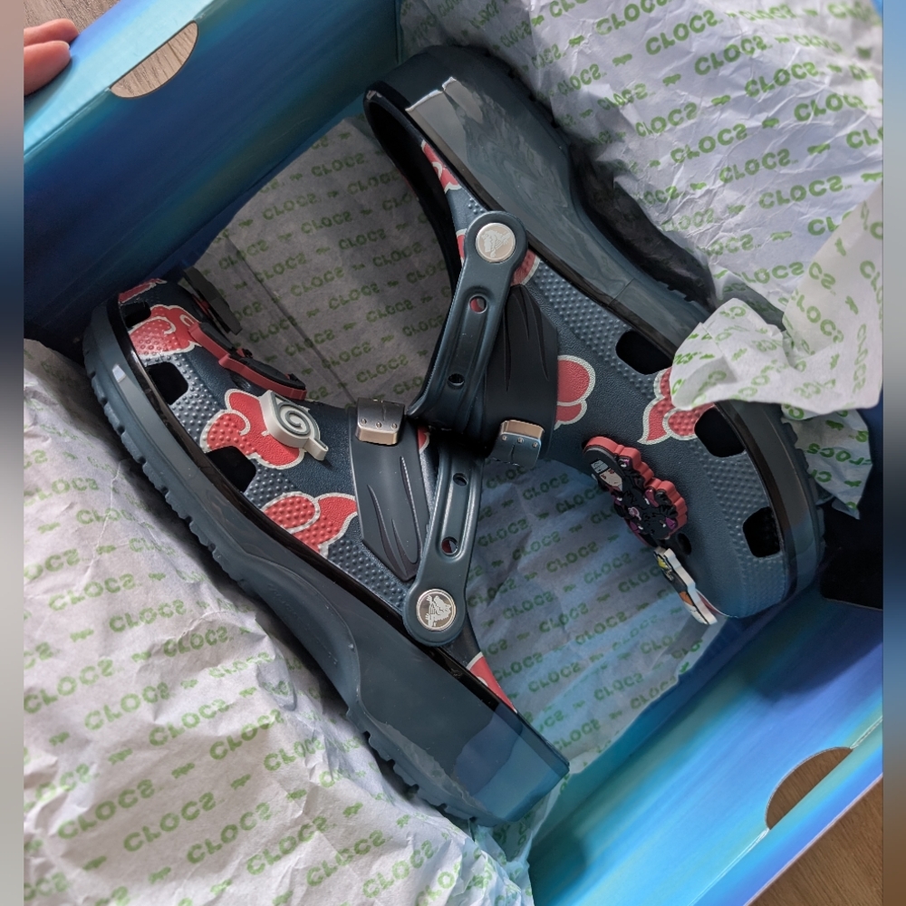 Crocs X Naruto Shippuden Clogs - Nightfall - Picture 2 of 7